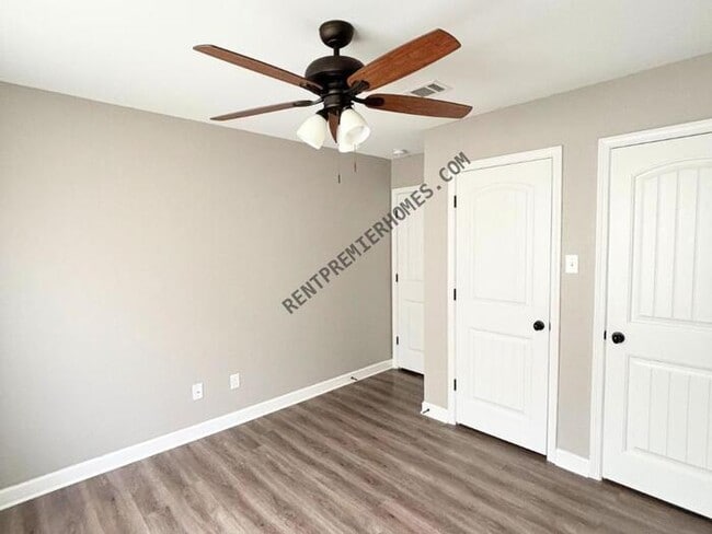 Building Photo - 21 Patti Crt Ward AR 72176