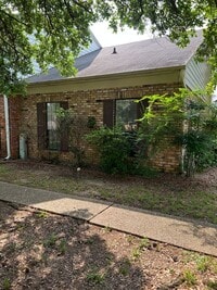 Building Photo - West Shreveport Available October 1st!