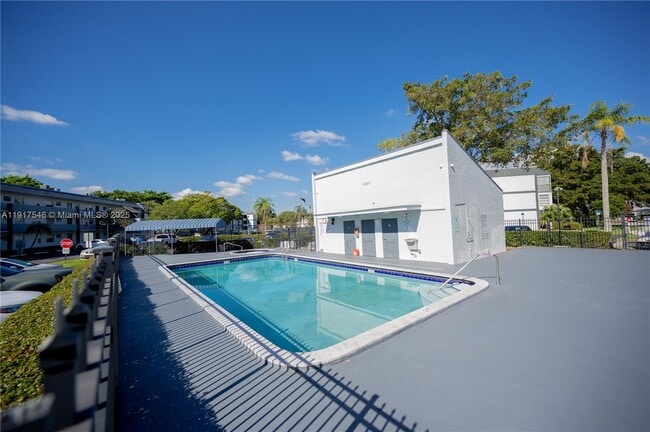 Building Photo - 8330 Sands Point Blvd