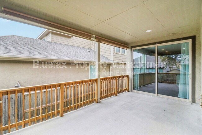 Building Photo - 13840 Tribeca