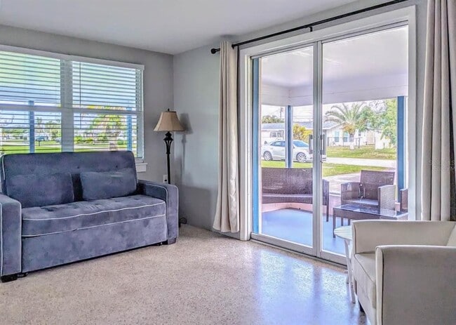 Building Photo - 191 E Wentworth St