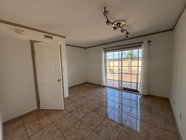 Building Photo - Charming 2-Bedroom Home with 2-Car Garage in Chula Vista