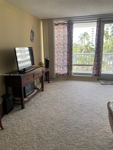 Building Photo - 4020 Galt Ocean Dr