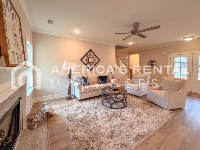 Building Photo - Luxury Meets Convenience: New 4 Bed, 3.5 B...