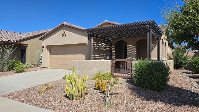 Building Photo - Gorgeous home in gated 55+ community of Canta Mia!