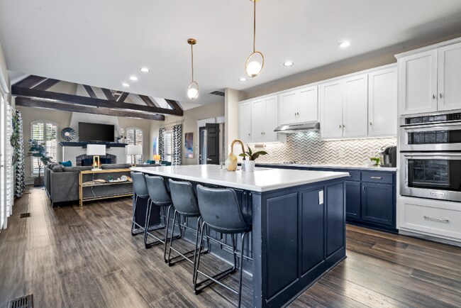 Building Photo - 5209 E 86th St