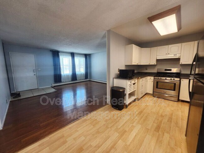 Building Photo - 8721 Ange St