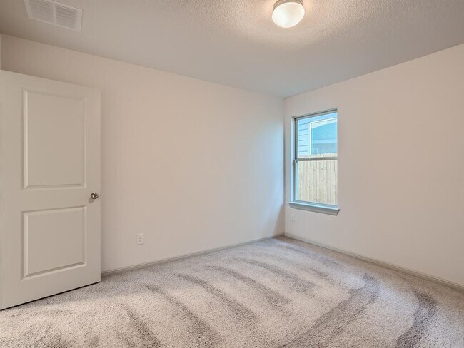 Building Photo - 420 Stellar Wind Dr