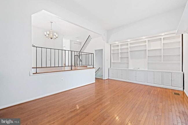 Building Photo - 3331 Buehler Ct