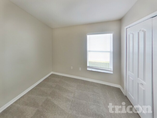 Building Photo - 25921 Terrawood Loop