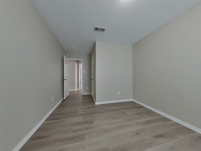 Building Photo - 424 Palomino Stand Dr