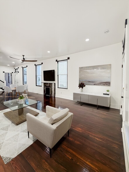 LIVING AND DINNING ROOMS - 924 McPherson Ave