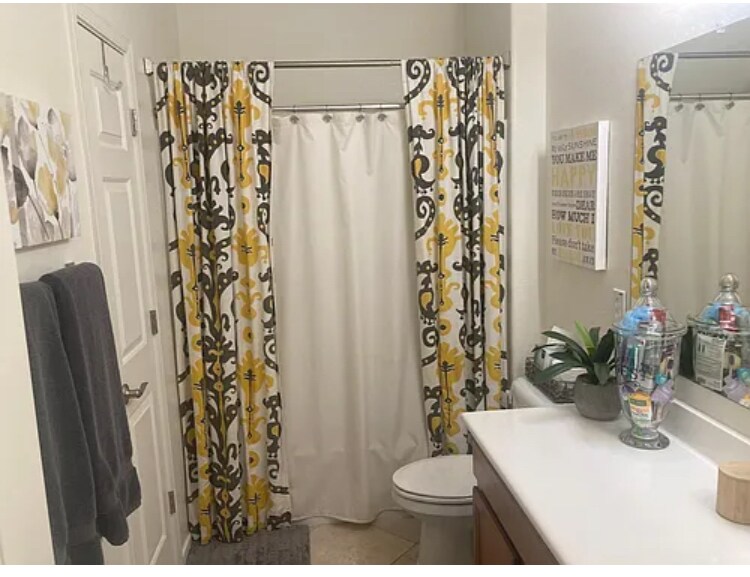 Building Photo - 11020 E Shepperd Ave