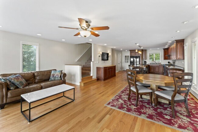 Building Photo - 25678 W Long Beach Dr