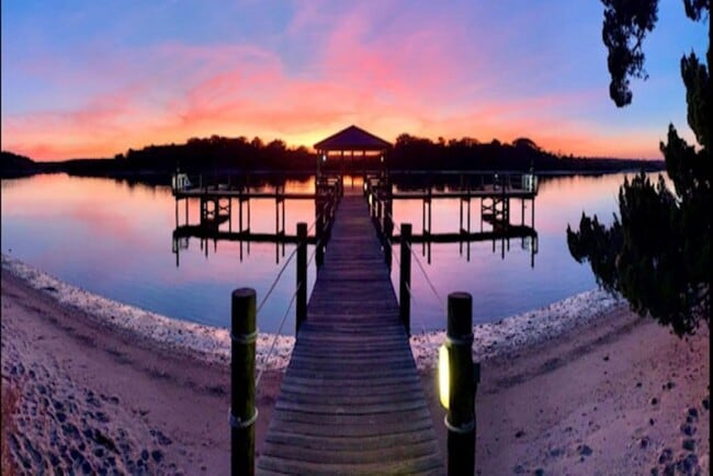 Building Photo - Beautifully Furnished Home in Upscale Gate...