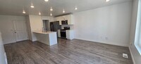 Building Photo - 1208 Summit Ridge Pkwy