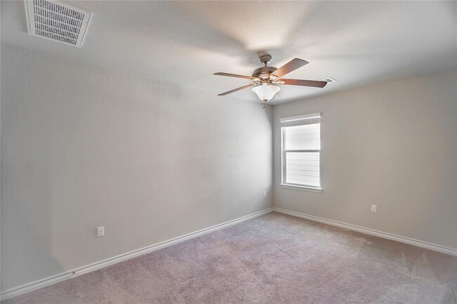 Building Photo - 5408 Golden Canary Ln