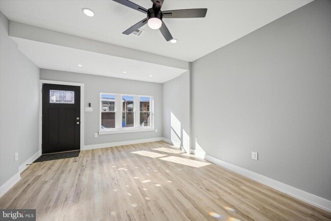 Building Photo - 451 Fitzgerald St