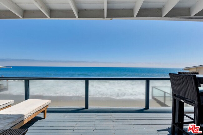 Building Photo - 24528 Malibu Rd