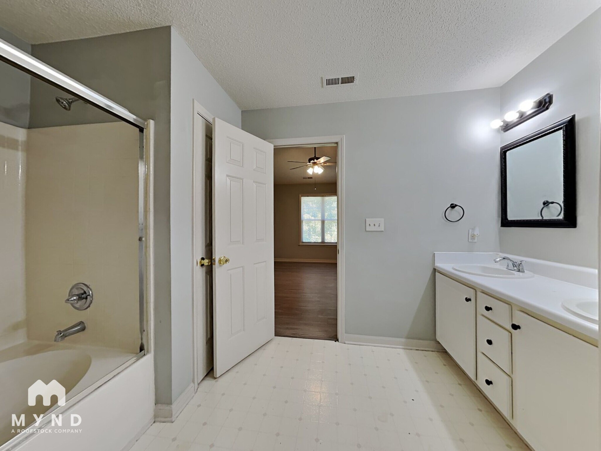 Building Photo - 1808 Crag Burn Ln