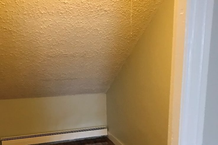 closet - 37 Hudson St