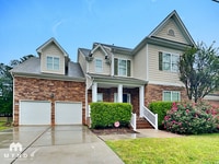 Building Photo - 421 Stowe Rd