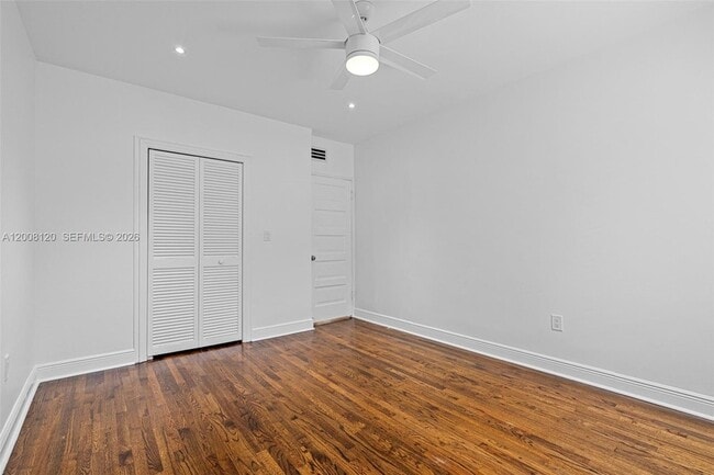 Building Photo - 3500 Ponce de Leon Blvd