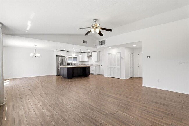 Building Photo - 7326 Wethersfield Dr