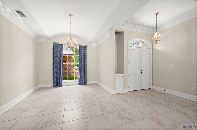 Building Photo - 19537 S Harrells Ferry Rd