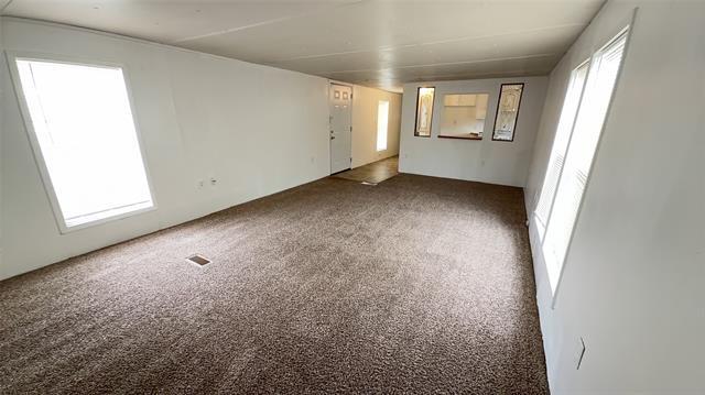 Building Photo - 27 Blue Star Dr