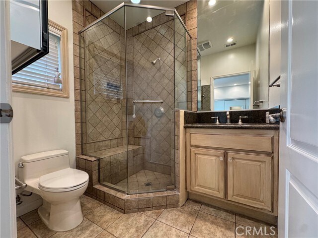 Building Photo - 458 S Clark Dr