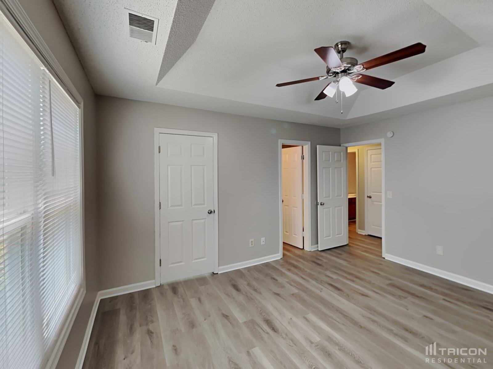 Building Photo - 13 Sutters Mill Ct