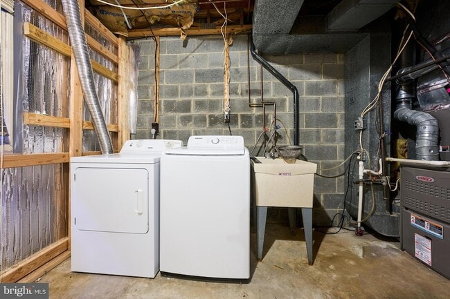 Building Photo - 5 Briarstone Ln