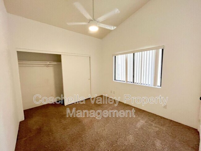 Building Photo - 45414 Driftwood Dr