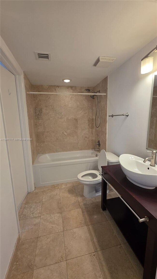 Building Photo - 350 S Miami Ave