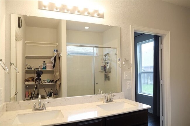 Building Photo - 436 Vista Portola Loop