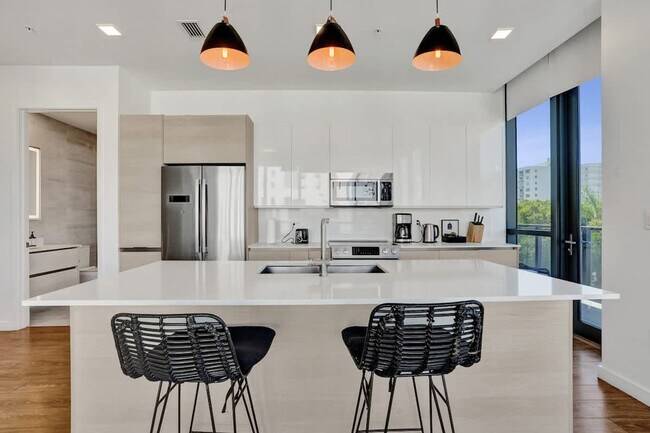 Building Photo - 1220 17th St