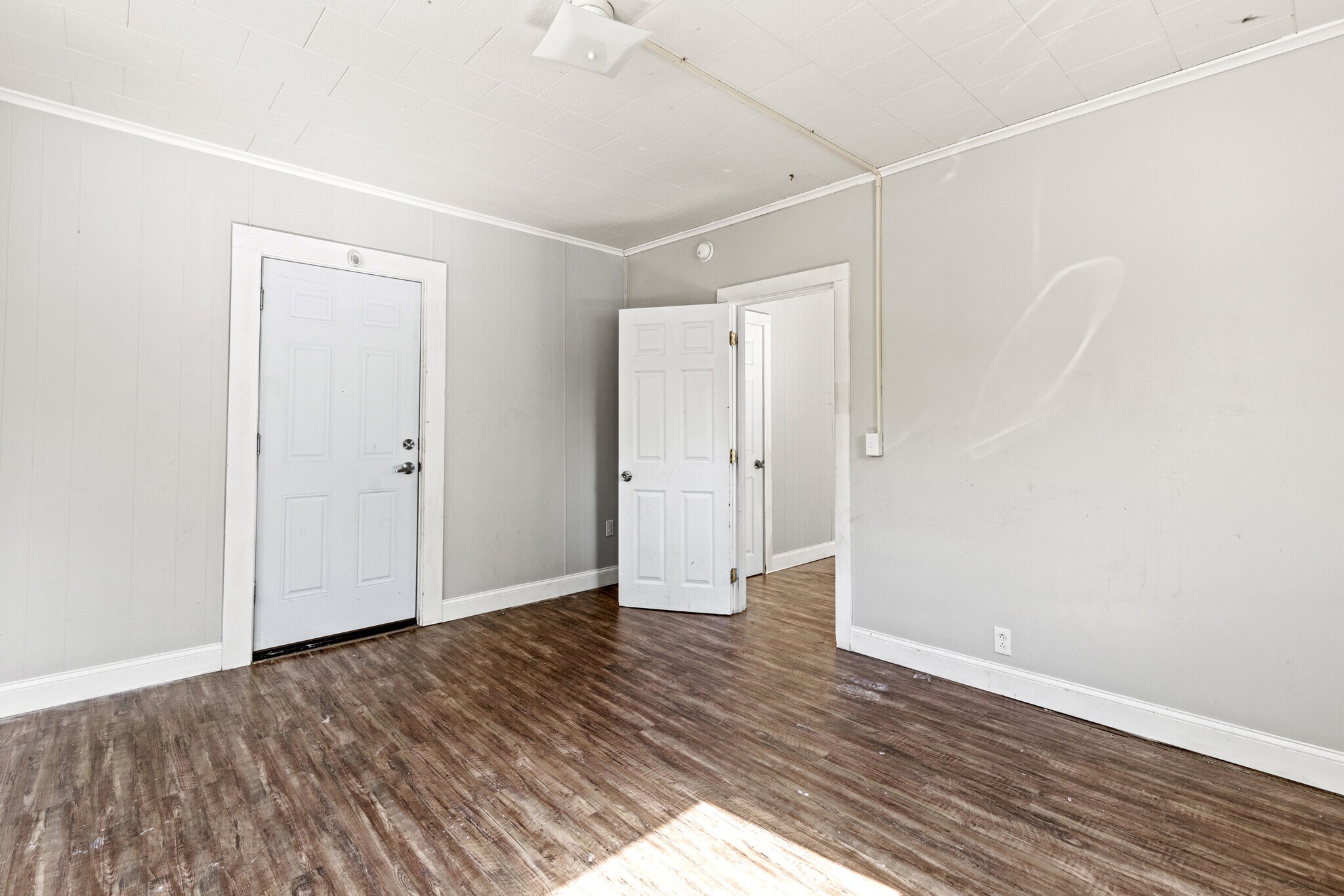 Building Photo - 174 Bartlett St