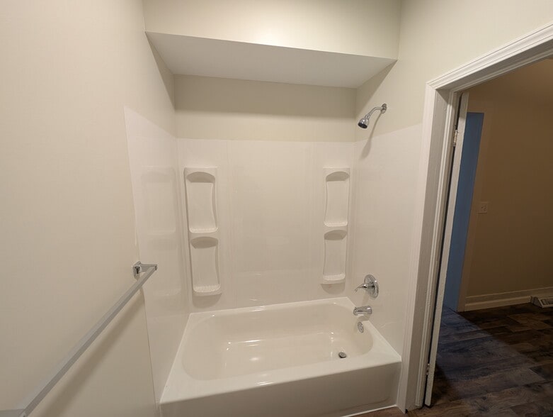 Building Photo - 37 Congress St