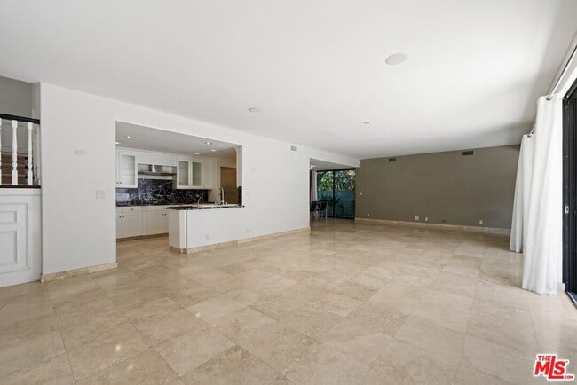 Building Photo - 15656 Crownridge Pl