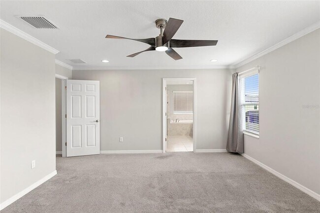 Building Photo - 7537 Pool Compass Loop