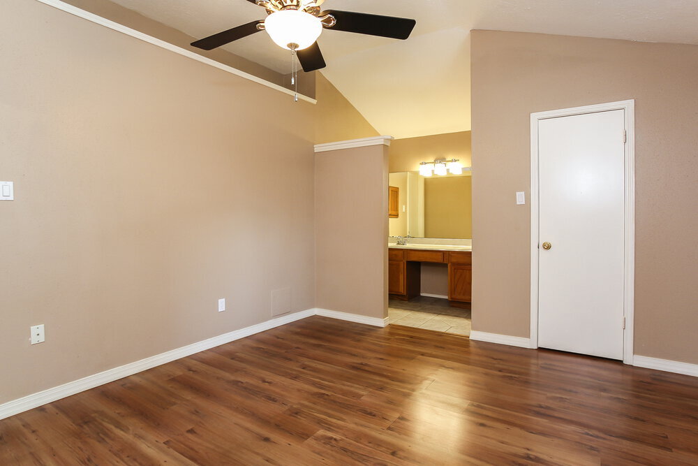 Building Photo - 3311 Hartfield Ln