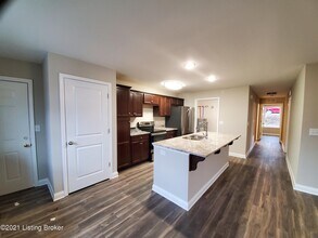 Building Photo - 3502 College Dr