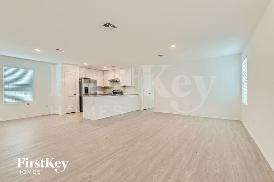 Building Photo - 7262 Plow Run