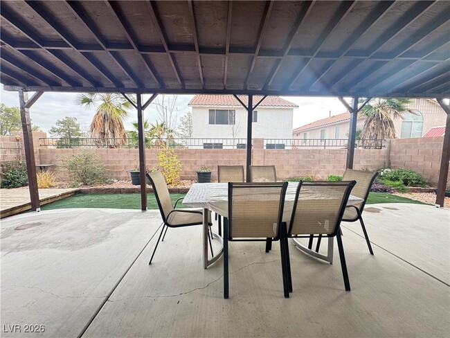 Building Photo - 3310 Robin Nest Ct