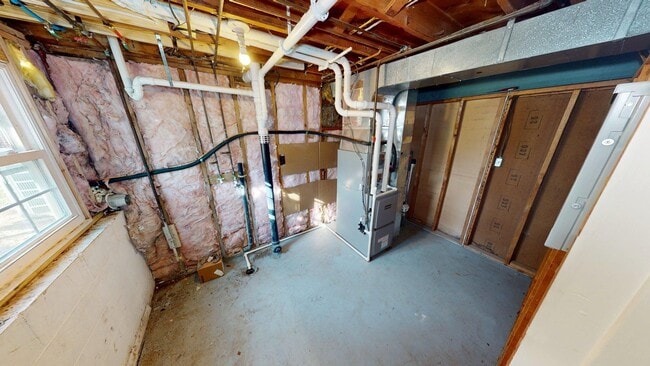 Building Photo - Updated 3 Bedroom McDonald Home For Rent