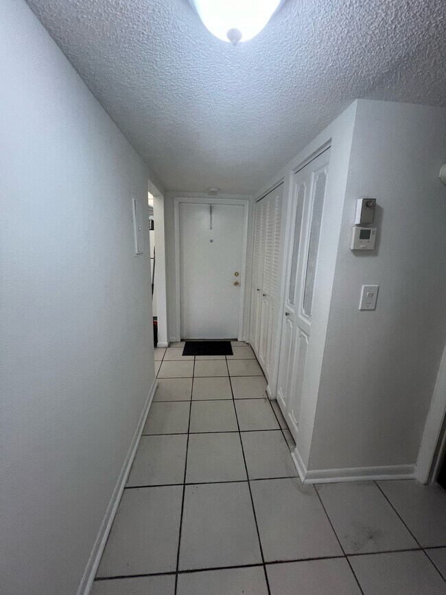 Building Photo - 5980 NW 64th Ave