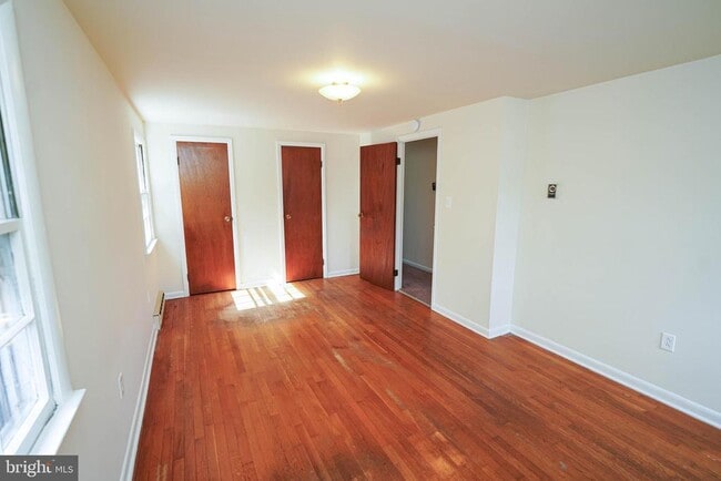 Building Photo - 510 Elberta Ave