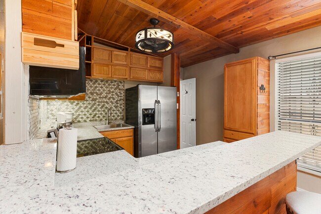 Building Photo - 2635 Monroe St NE