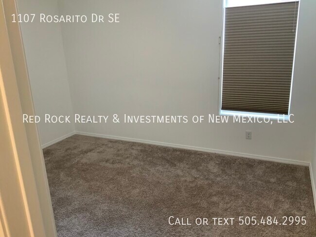 Building Photo - 1107 Rosarito Dr SE